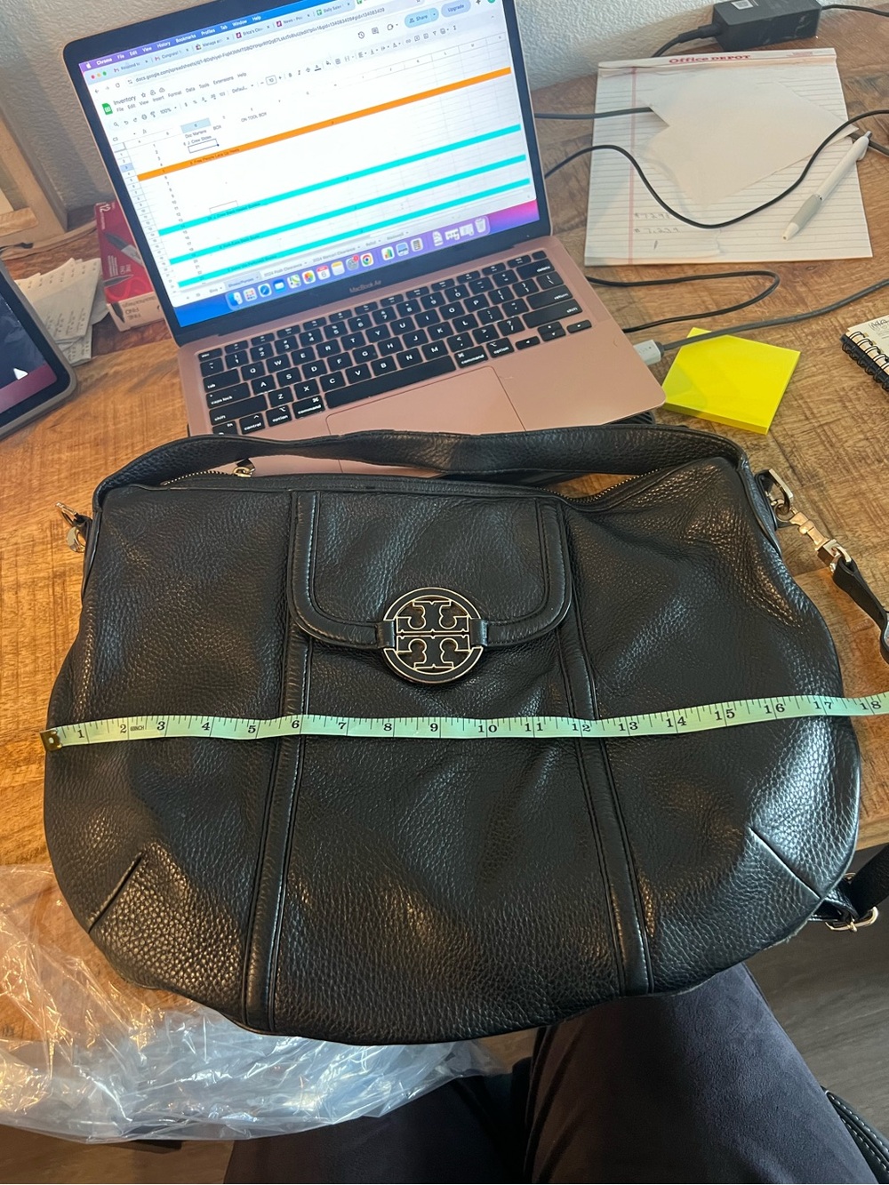 Tory Burch Amanda Flat Hobo Black Leather Shoulder Bag with Gold Accent - Picture 15 of 16